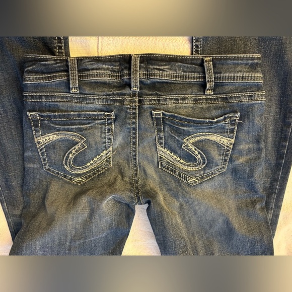 Women's Silvers Blue Jeans - Picture 2 of 8